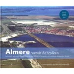 Almere vanuit de wolken #2
