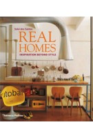 REAL HOMES. Inspiration Beyond Style | Solvi dos Santos, Phyllis Richardson | 9780500516867